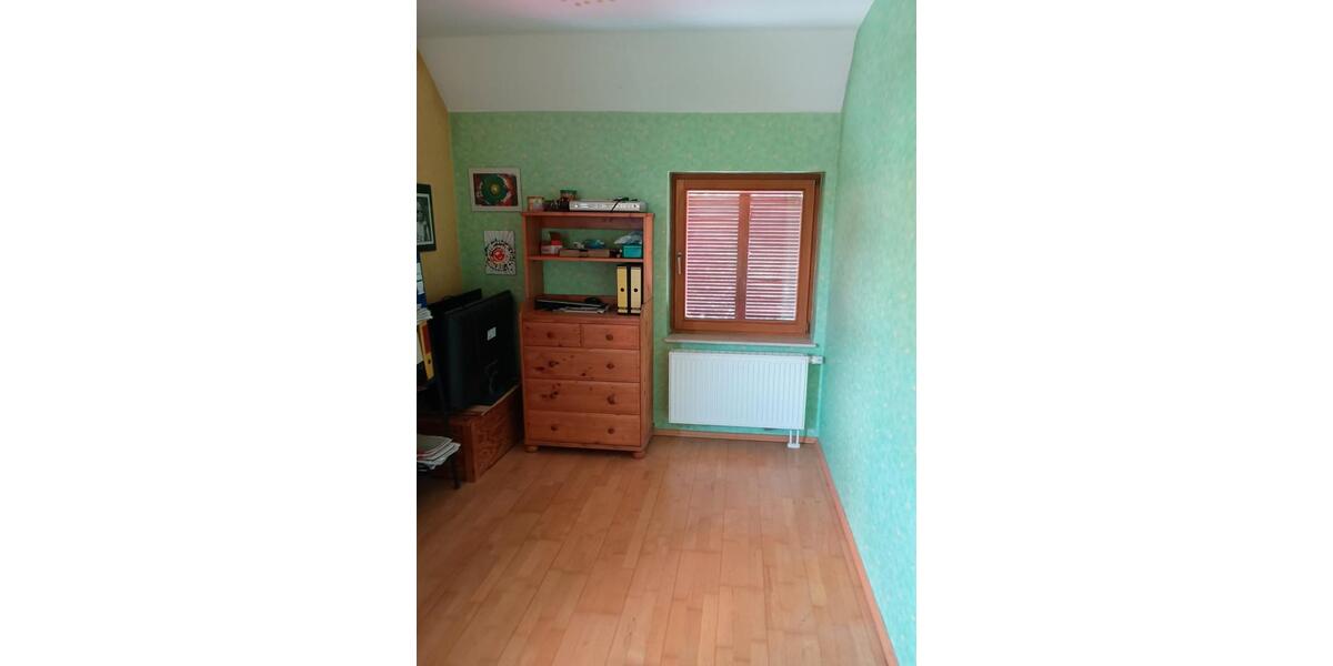 Reihenhaus Trebur - 6 Zimmer, 130 m&sup2;, 500.000&euro; | Angebot:27500369
