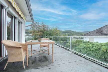 Haus Eppstein - 6 Zimmer, 218 m&sup2;, 399.900&euro; | Angebot:27306862