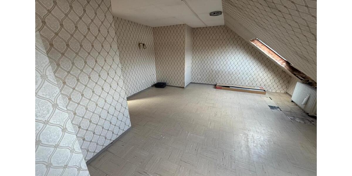 Doppelhaushälfte Hattersheim am Main - 5 Zimmer, 124 m&sup2;, 375.000&euro; | Angebot:27463327