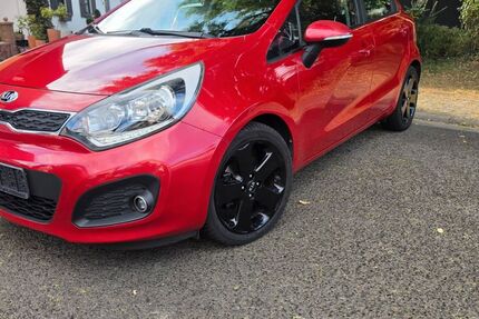 Kia Rio 139.000 km 5.300 &euro; Riedstadt 64560