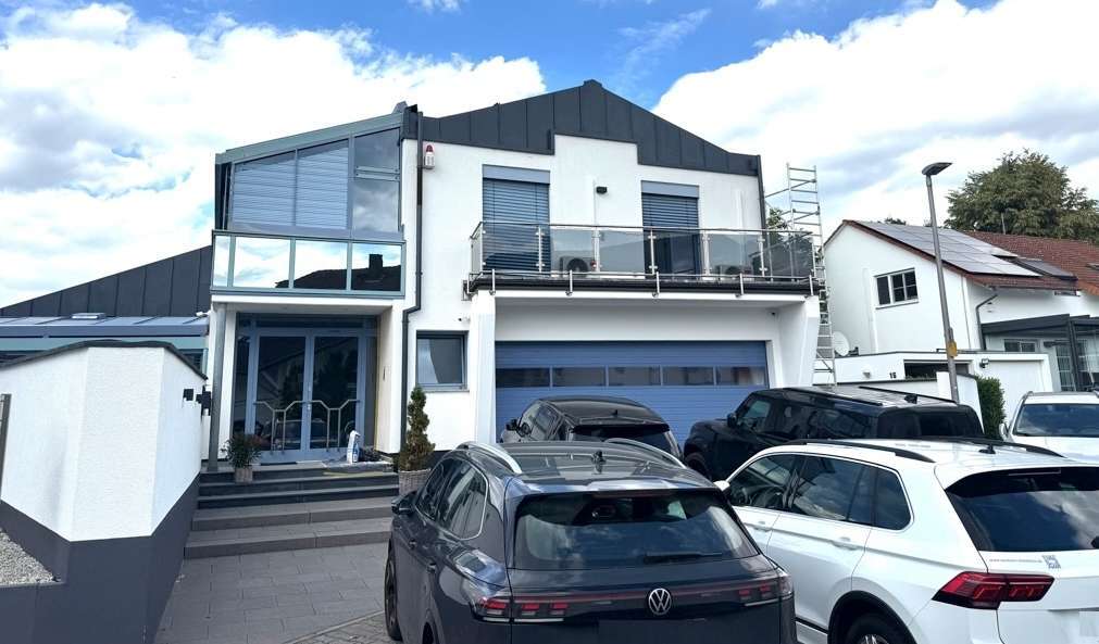 Einfamilienhaus Büttelborn - 7 Zimmer, 398 m&sup2;, 1.890.000&euro; | Angebot:26927122