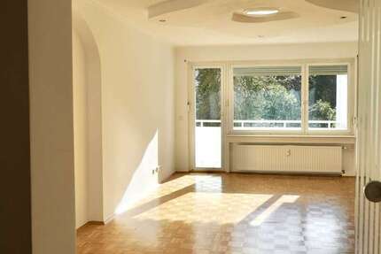 Wohnung Wiesbaden Nordost - 3 Zimmer, 90 m&sup2;, 355.000&euro; | Angebot:26037388