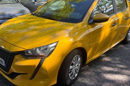 Peugeot 208 146.000 km 5.831 &euro; Hofheim am Taunus 65719