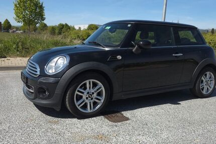 Mini Cooper D 172.000 km 6.500 &euro; Wiesbaden 65203