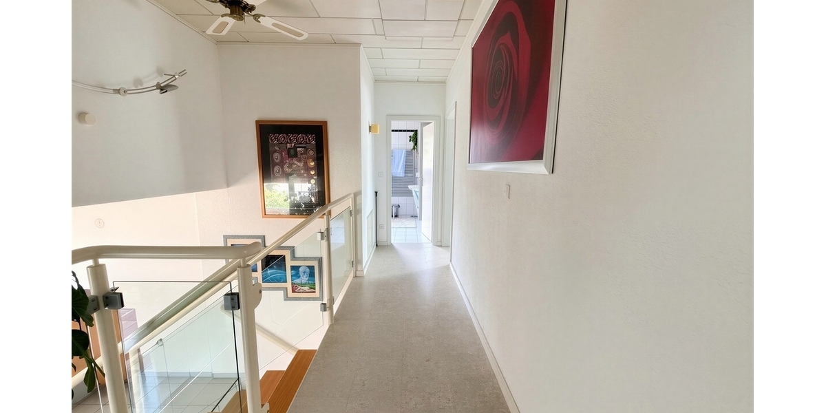 Attraktives Mehrfamilienhaus mit Potenzial in Wiesbaden Biebrich - Mehrfamilienhaus, Wohnhaus Wiesbaden Biebrich | Angebot:27210735