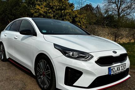 Kia pro ceed / ProCeed 129.000 km 18.990 &euro; Mainz 55127