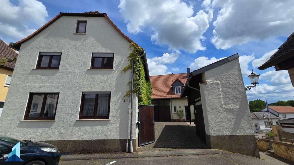 Einfamilienhaus Stadecken-Elsheim Elsheim - 10 Zimmer, 231 m&sup2;, 449.000&euro; | Angebot:26777715