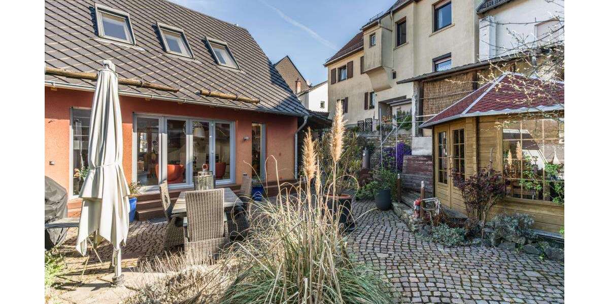 Einfamilienhaus Wiesbaden Bierstadt - 5 Zimmer, 239 m&sup2;, 759.000&euro; | Angebot:26243709