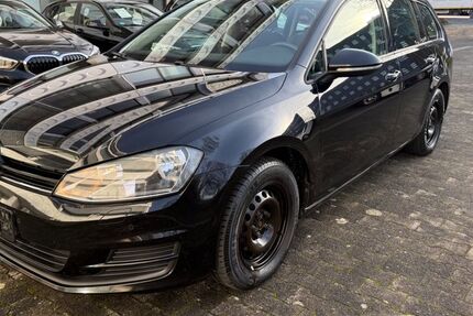 VW Golf 133.120 km 9.490 &euro; Rüsselsheim 65428