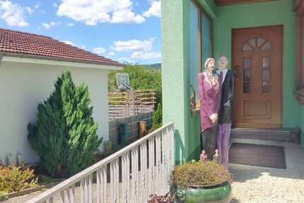 Haus Dorsheim - 7 Zimmer, 140 m&sup2;, 349.000&euro; | Angebot:27141094