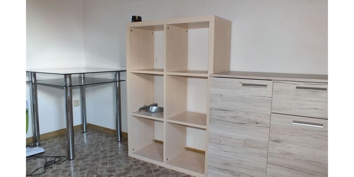 1 Zimmer Dachgeschosswohnung mit ca. 37m² Wohnfläche mit Küche und Bad. - Dachgeschoßwohnung Nauheim | Angebot:27463661