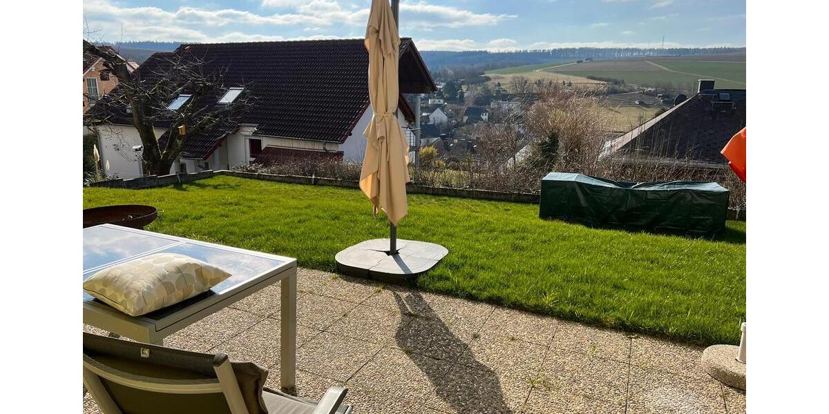 Doppelhaushälfte Idstein - 4.5 Zimmer, 150 m&sup2;, 450.000&euro; | Angebot:27493495
