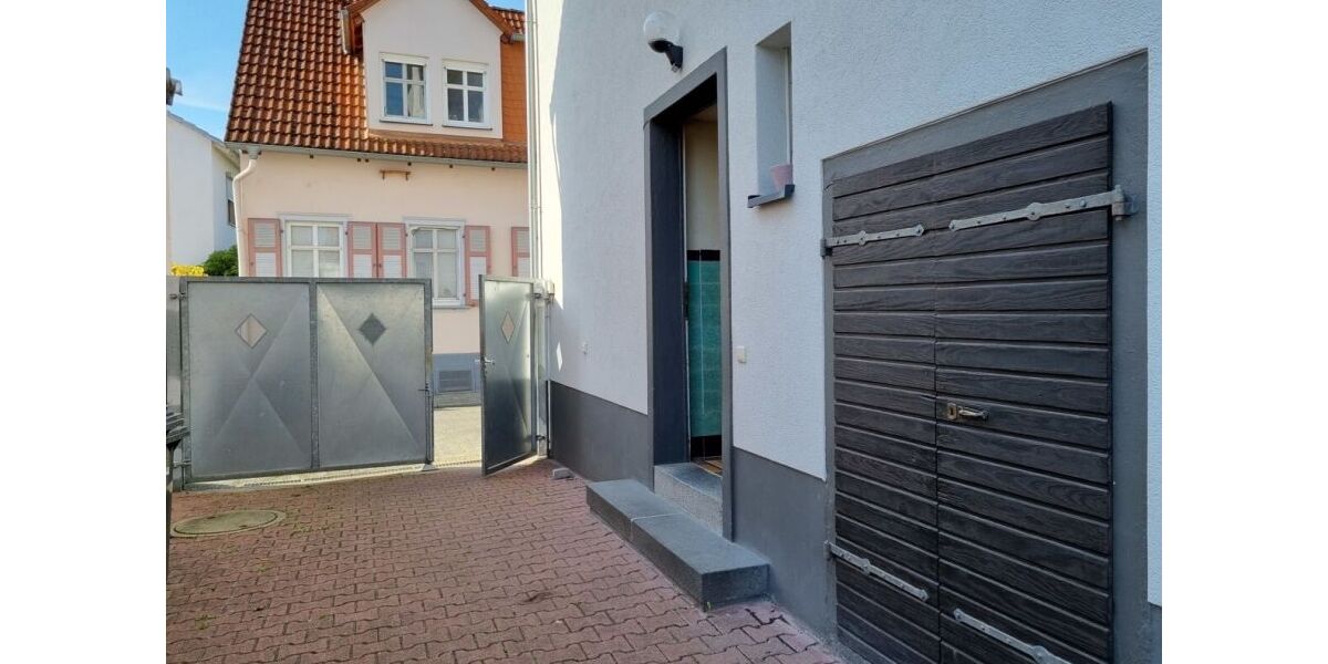 Provisionsfrei* Gepflegtes und sehr großzügiges Mehrfamilienhaus im Rheingau - Mehrfamilienhaus, Wohnhaus Oestrich-Winkel Winkel | Angebot:27490631