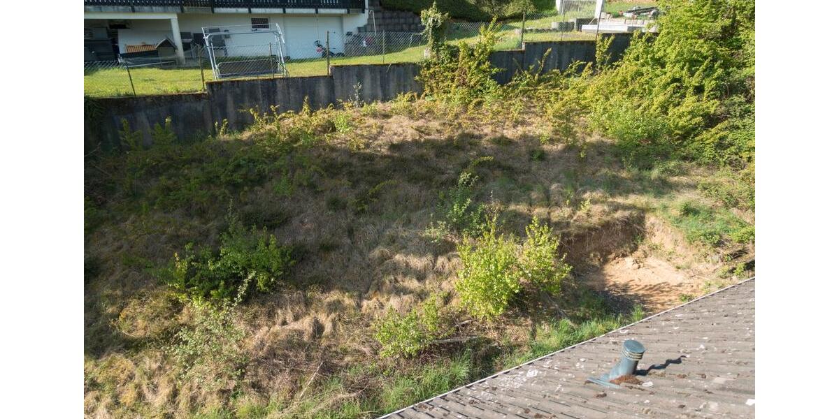 Einfamilienhaus Rüdesheim am Rhein - 8 Zimmer, 180 m&sup2;, 300.000&euro; | Angebot:26846089