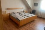 Doppelhaushälfte Kelkheim (Taunus) - 8 Zimmer, 210 m&sup2;, 650.000&euro; | Angebot:27233653
