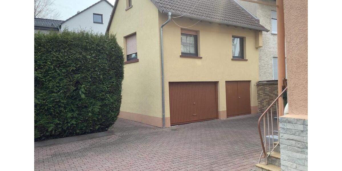 Doppelhaushälfte Kelkheim (Taunus) - 8 Zimmer, 210 m&sup2;, 650.000&euro; | Angebot:27233653