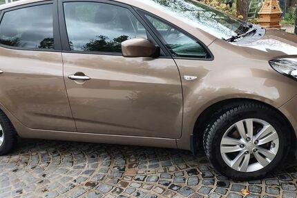 Hyundai ix20 83.000 km 9.200 &euro; Gau-Bickelheim 55599