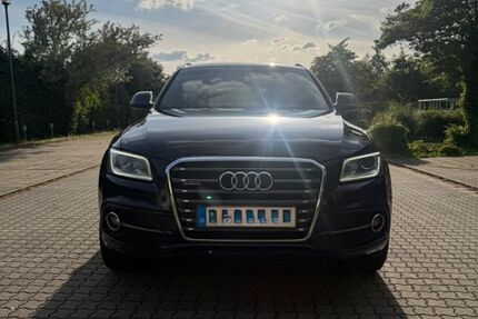 Audi Q5 262.000 km 14.800 &euro; Rüsselsheim 65428