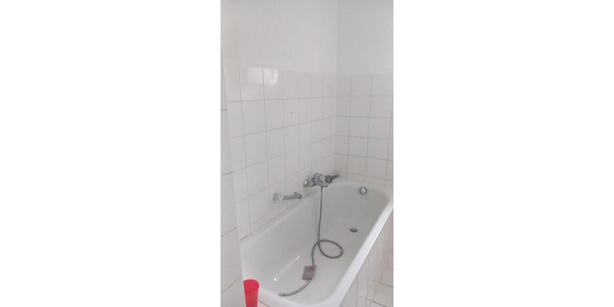 Etagenwohnung Wiesbaden Schierstein - 3 Zimmer, 65 m&sup2;, 280.000&euro; | Angebot:27464039