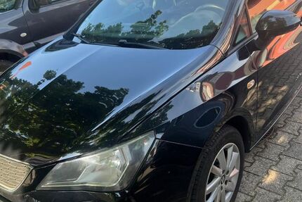 Seat Ibiza 174.021 km 4.699 &euro; Wiesbaden 65205
