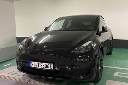 Tesla Model Y 37.000 km 37.500 &euro; Wiesbaden 65187