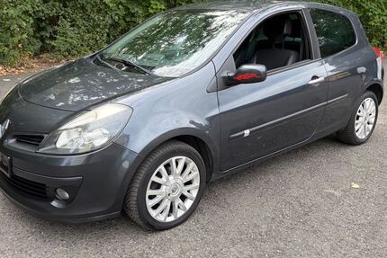 Renault Clio 194.525 km 900 &euro; Mainz 55270