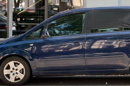 Opel Zafira 255.000 km 700 &euro; Wiesbaden 65195