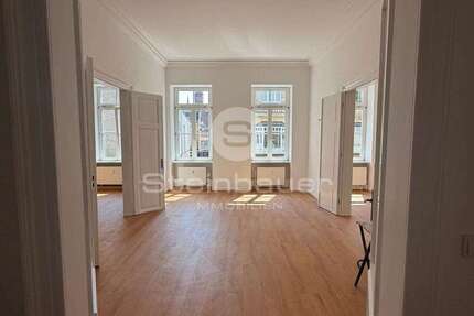 Wohnung Wiesbaden - 2 Zimmer, 83 m&sup2;, 1.220&euro; | Angebot:26561193