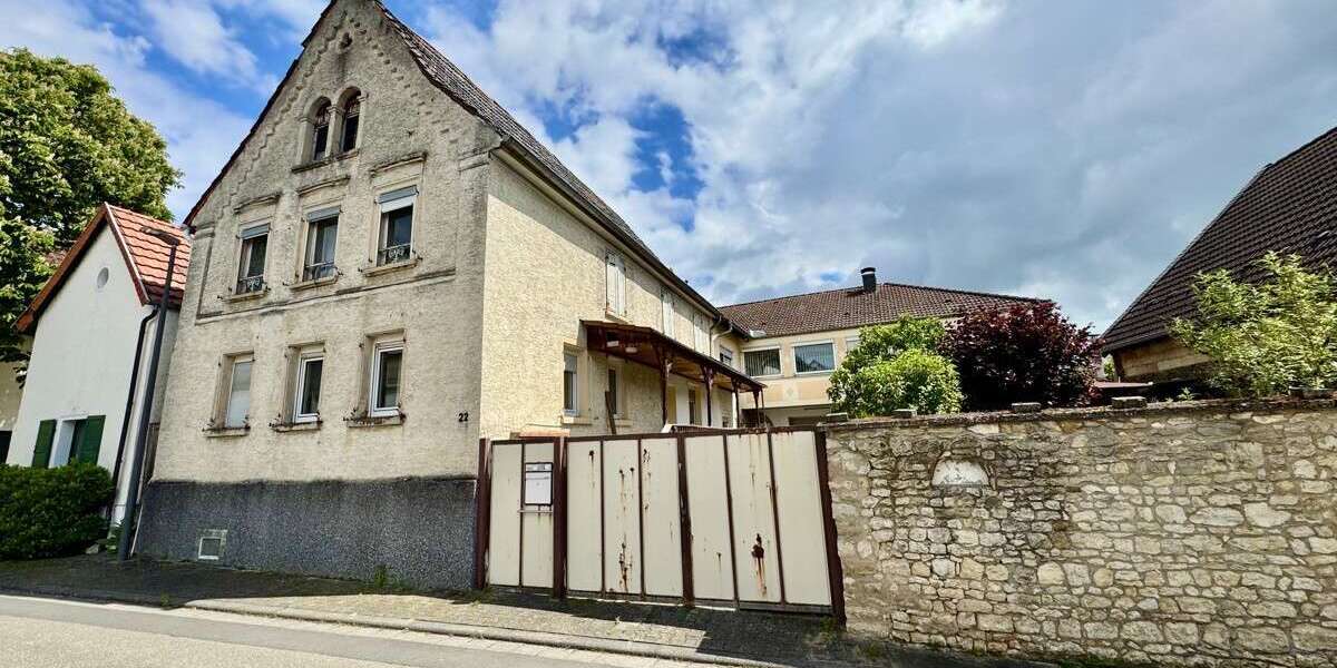 Einfamilienhaus Selzen - 13 Zimmer, 348 m&sup2;, 295.000&euro; | Angebot:26788125