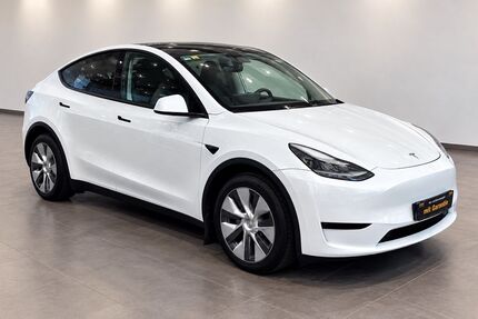 Tesla Model Y 99.000 km 30.990 &euro; Flörsheim am Main 65439