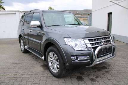 Mitsubishi Pajero 176.000 km 24.999 &euro; Mainz-Kostheim 55246