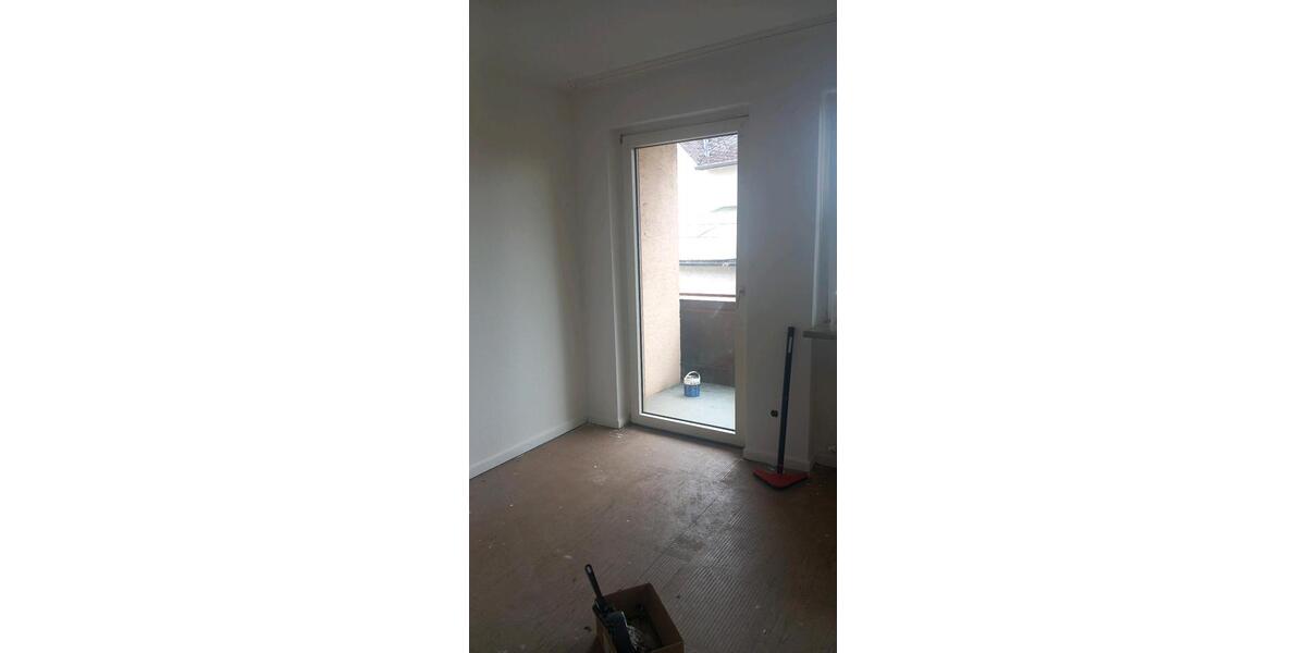 Etagenwohnung Wiesbaden Schierstein - 3 Zimmer, 65 m&sup2;, 280.000&euro; | Angebot:27464039