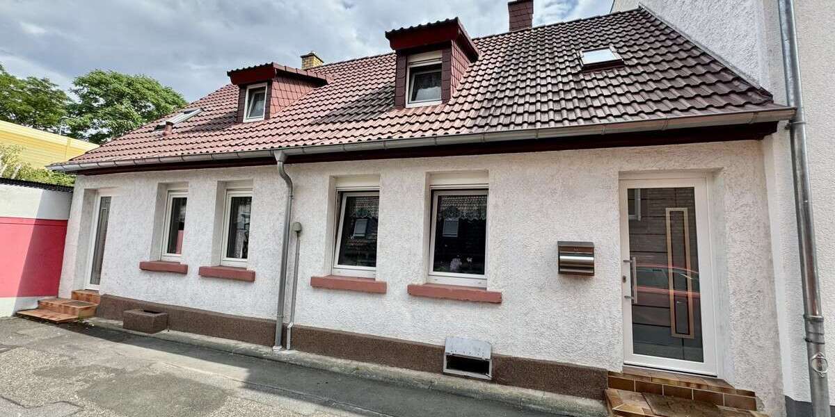 Einfamilienhaus Nierstein - 7 Zimmer, 144 m&sup2;, 299.000&euro; | Angebot:27048290