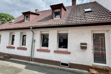Haus Nierstein - 7 Zimmer, 144 m&sup2;, 299.000&euro; | Angebot:27048290