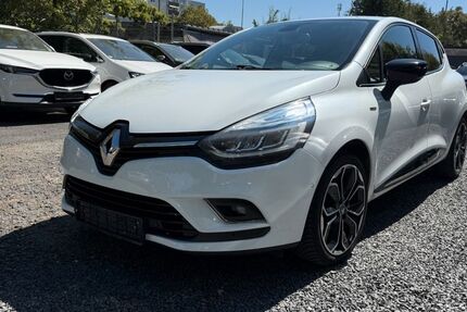 Renault Clio 151.000 km 5.999 &euro; Wiesbaden 65197