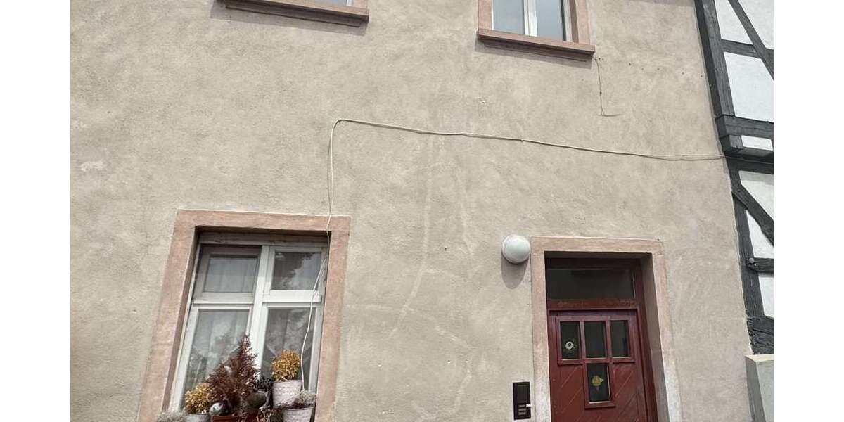 Etagenwohnung Geisenheim - 3 Zimmer, 85 m&sup2;, 799&euro; | Angebot:27398025