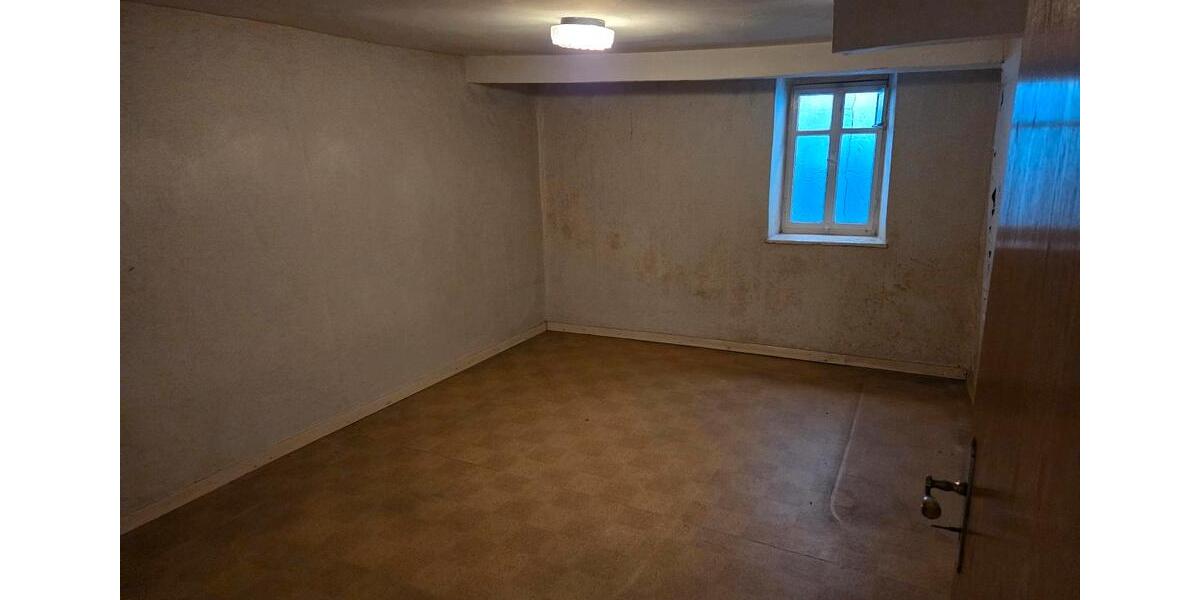 Bauernhaus, Landhaus Gau-Odernheim Odernheim - 6 Zimmer, 130 m&sup2;, 320.000&euro; | Angebot:27156739