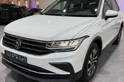 VW Tiguan 163.422 km 17.500 &euro; Riedstadt 64560