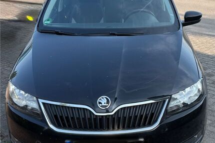 Skoda Rapid 73.683 km 11.400 &euro; Hohenstein 65329