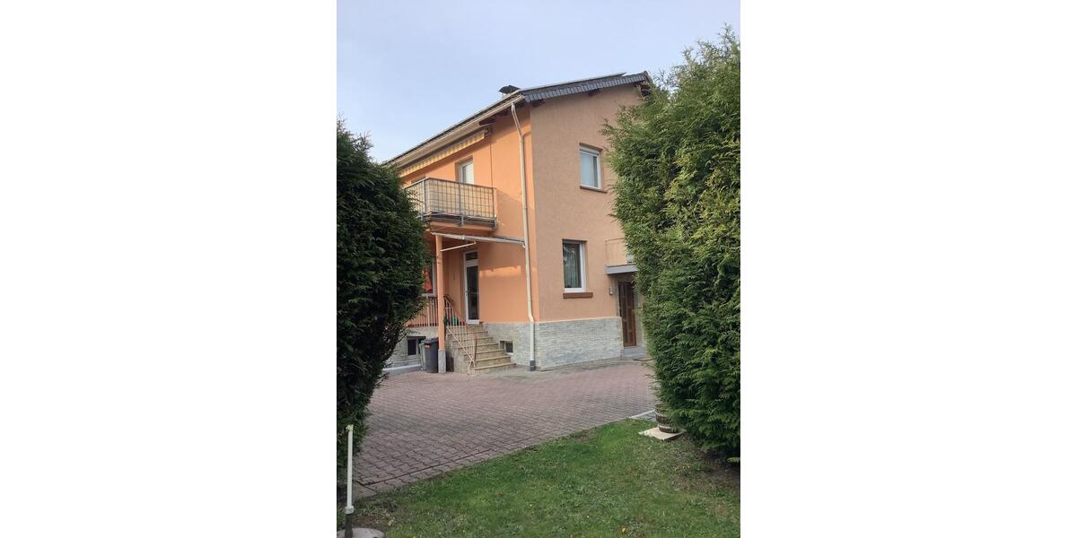 Doppelhaushälfte Kelkheim (Taunus) - 8 Zimmer, 210 m&sup2;, 650.000&euro; | Angebot:27233653