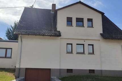 Haus Niedernhausen - 8 Zimmer, 158 m&sup2;, 449.000&euro; | Angebot:27029979