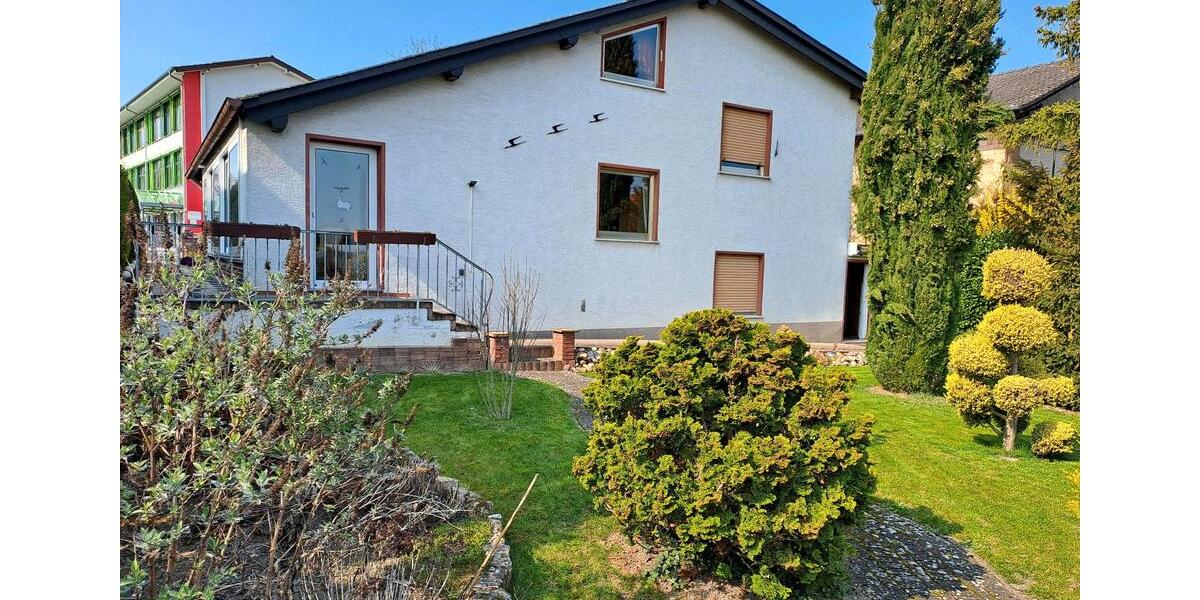 Einfamilienhaus Armsheim - 8 Zimmer, 185 m&sup2;, 580.000&euro; | Angebot:25870404