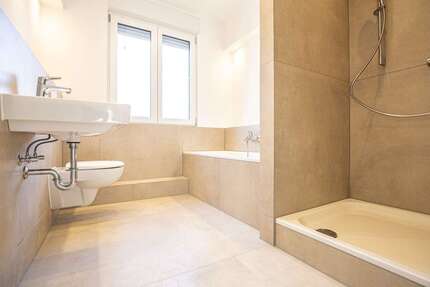 Haus Wackernheim Wackernheim - 8 Zimmer, 230 m&sup2;, 849.000&euro; | Angebot:27218897