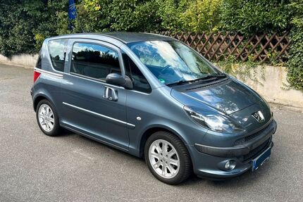 Peugeot 1007 151.054 km 1.400 &euro; Kriftel 65830