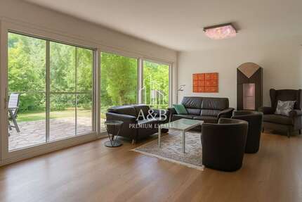Haus Mainz / Bretzenheim Bretzenheim - 7 Zimmer, 277 m&sup2;, 1.080.000&euro; | Angebot:23560355
