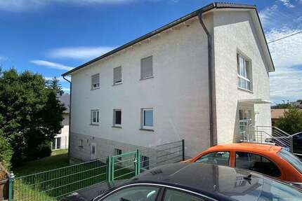 Haus Taunusstein - 11 Zimmer, 366 m&sup2;, 800.000&euro; | Angebot:27444003
