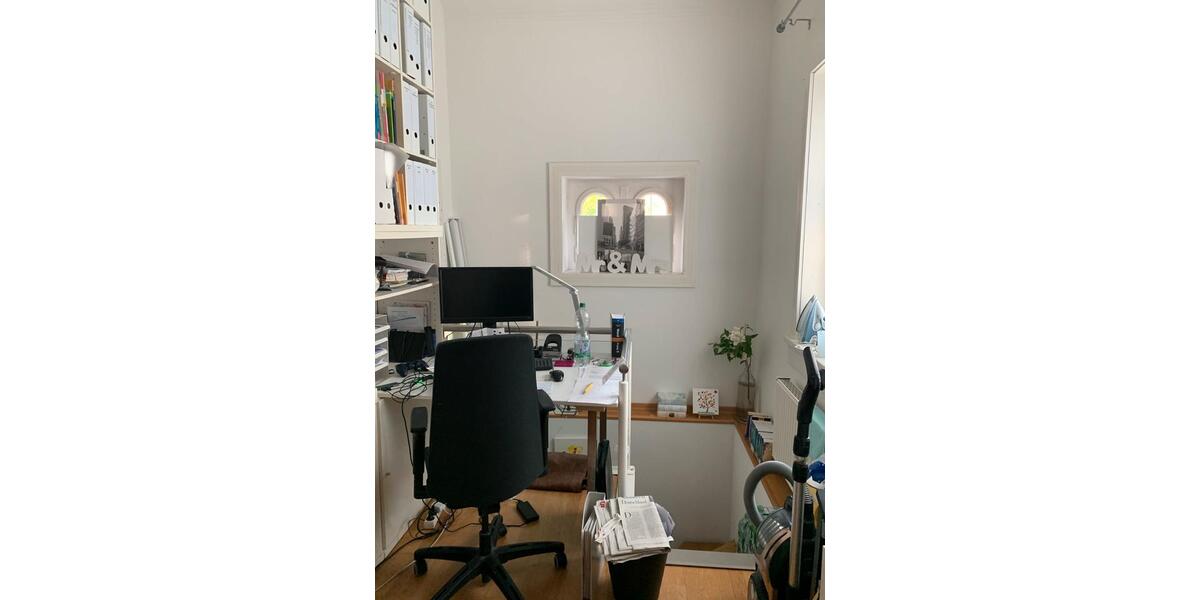 Hochparterre Wiesbaden Biebrich - 5 Zimmer, 150 m&sup2;, 810.000&euro; | Angebot:27436254