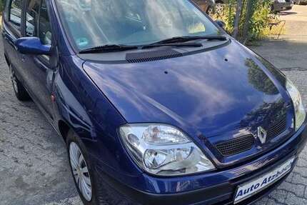 Renault Scenic 106.423 km 2.200 &euro; Eschborn / Frankfurt 65760
