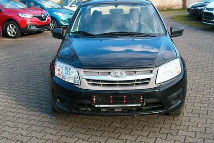 Lada Granta 51.500 km 3.499 &euro; Wiesbaden 65187