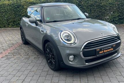 Mini ONE 30.700 km 13.900 &euro; Wiesbaden 65197